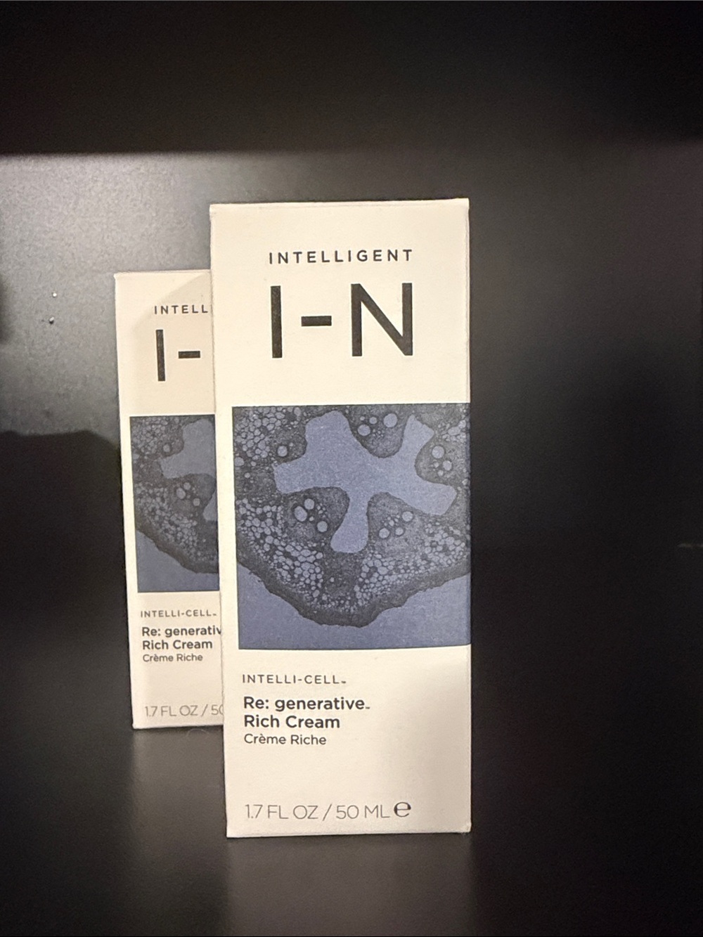 INTELLIGENT I-N Re: generative Rich Cream — Cream/White